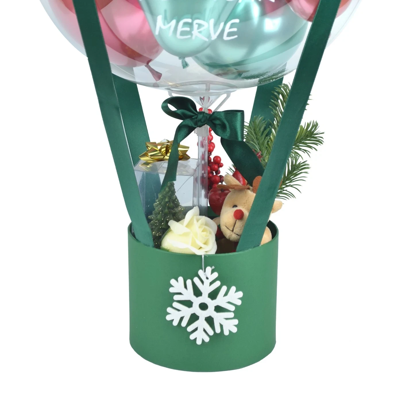Yeni Yıl Hediyesi - Geyik Peluş, Ağaç Mum, Islak Güllü Yeşil Tasarım Balon Kutusu I Kişiye Özel