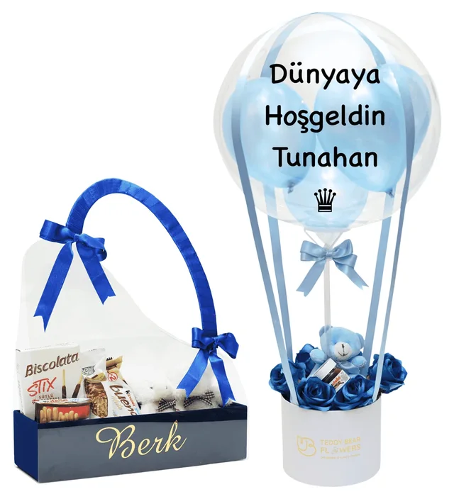 Kişiselleştirilebilir Kadife Kutulu Çantada Çikolatalar & Lacivert Güllü Balon Kutusu