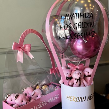 Pembe & Gümüş Balon Kutusu & Kadife Kutulu Çantada Çikolatalar Set
