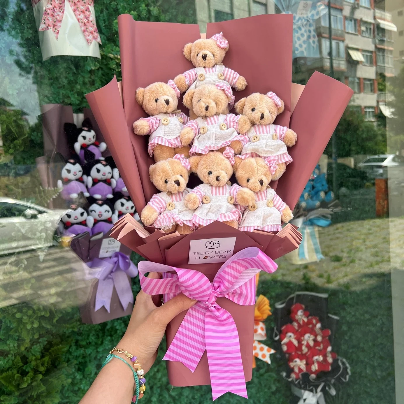 Yenidoğan Kız Bebek Hediyesi Balon Kutusu & Ayıcık Buketi Set