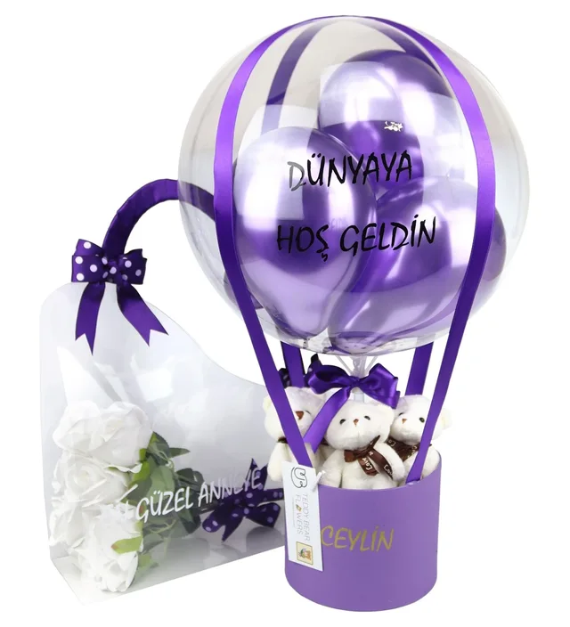 Anne Bebek Set - Mor Balon Kutusu & Çantada Kalıcı Beyaz Güller | Aynı Gün Teslimat