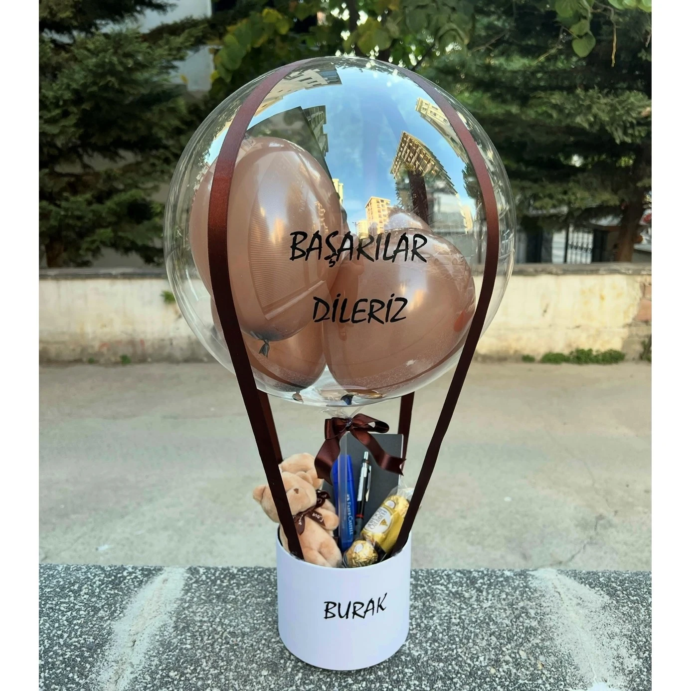 Kahverengi Okula Dönüş Balon Kutusu