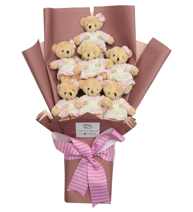 Pembe Elbiseli Peluş Ayıcık Buketi